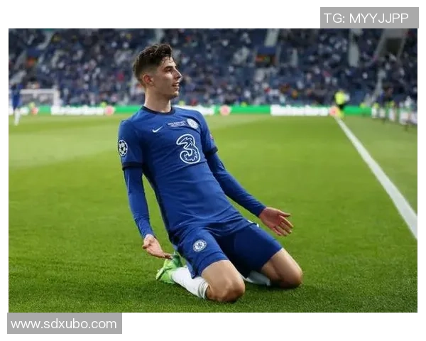 哈佛茨:从奥运会球星到足球天才的崛起与奋斗历程