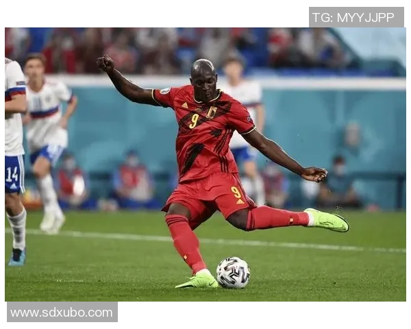 足球史上十大重射球星：他们如何用一脚改变比赛的命运